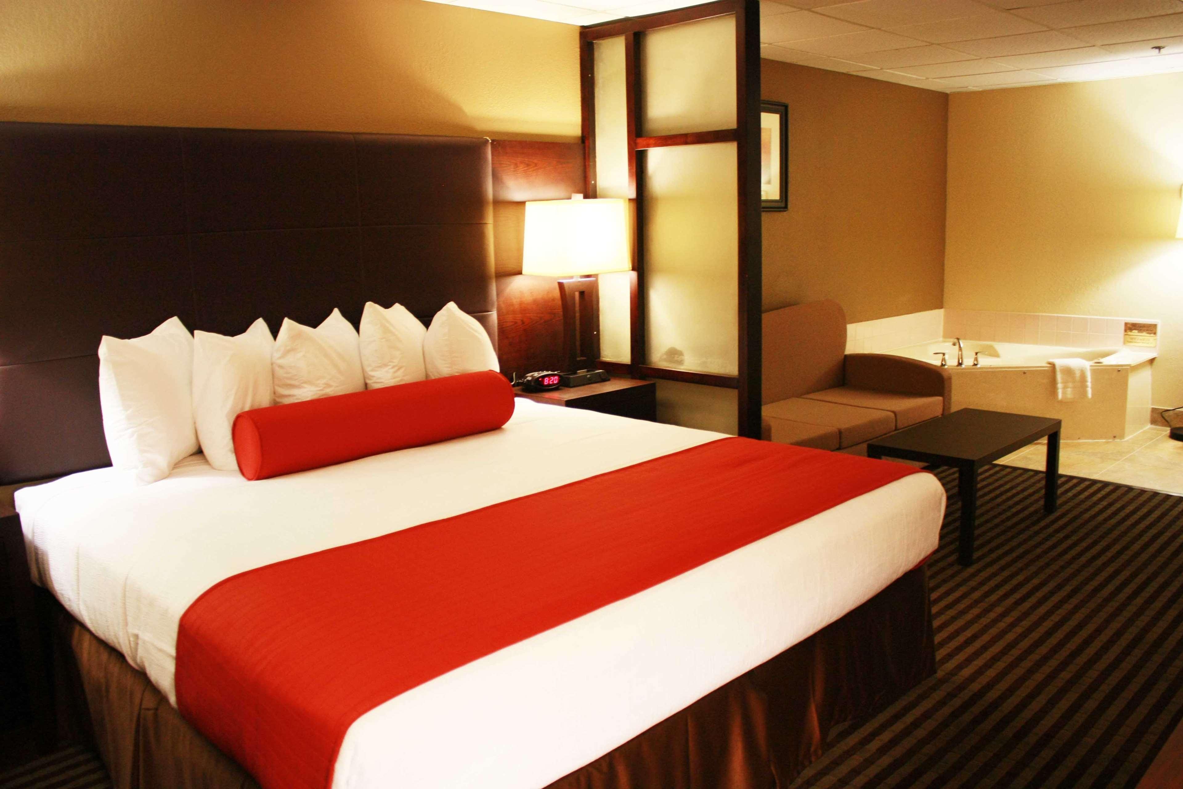 Comfort Inn & Suites Copley Akron Ngoại thất bức ảnh