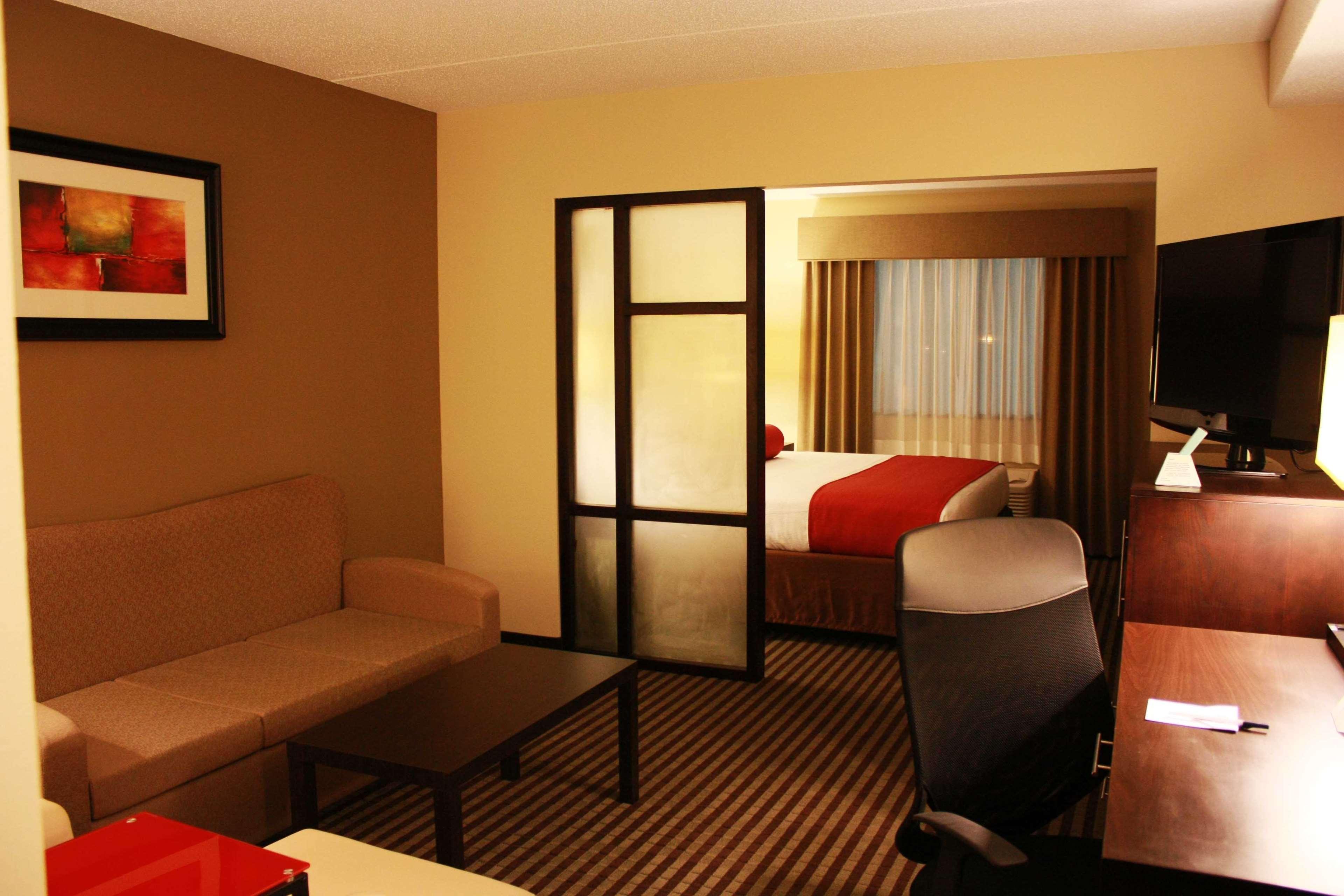 Comfort Inn & Suites Copley Akron Ngoại thất bức ảnh