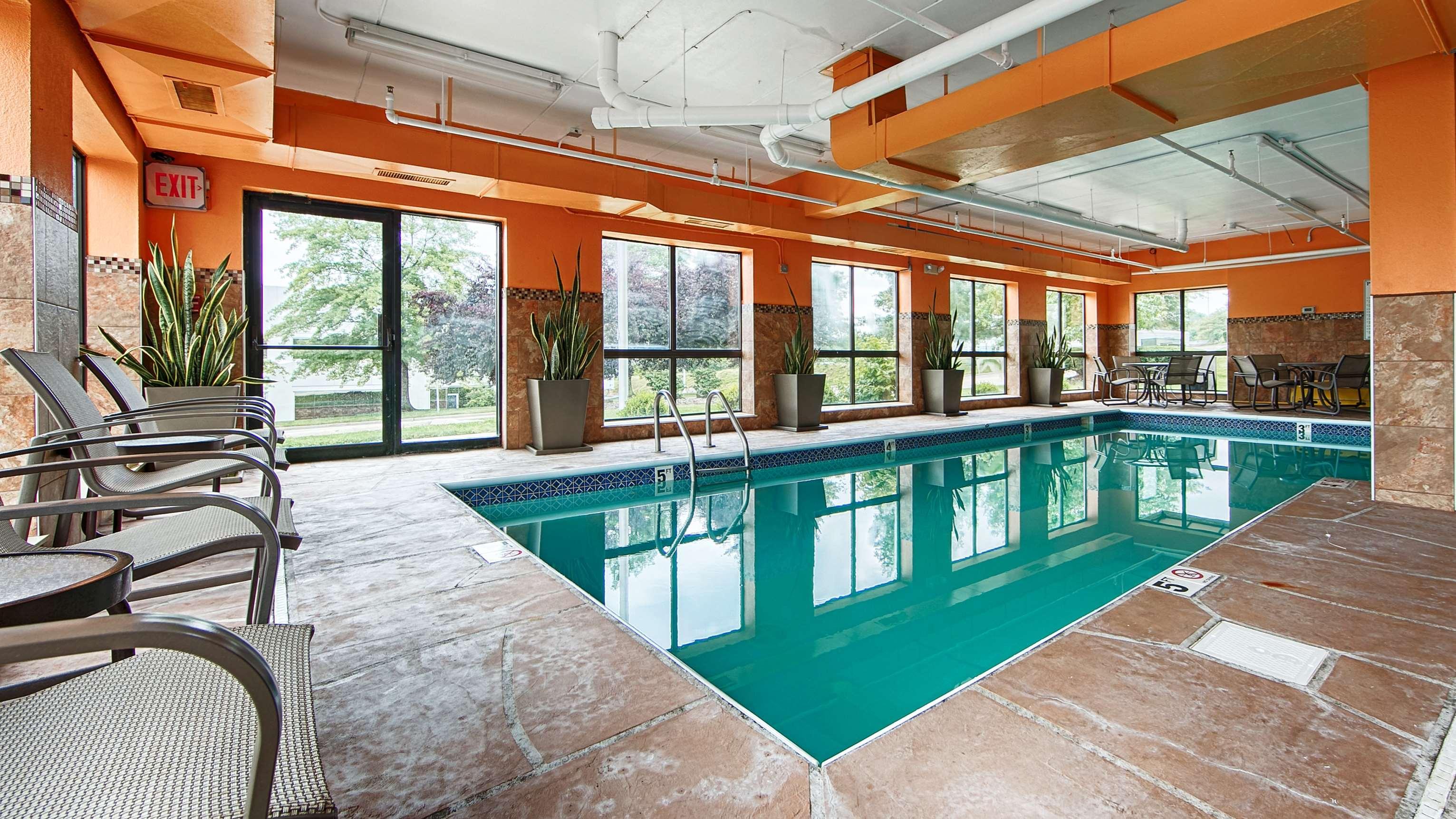 Comfort Inn & Suites Copley Akron Ngoại thất bức ảnh
