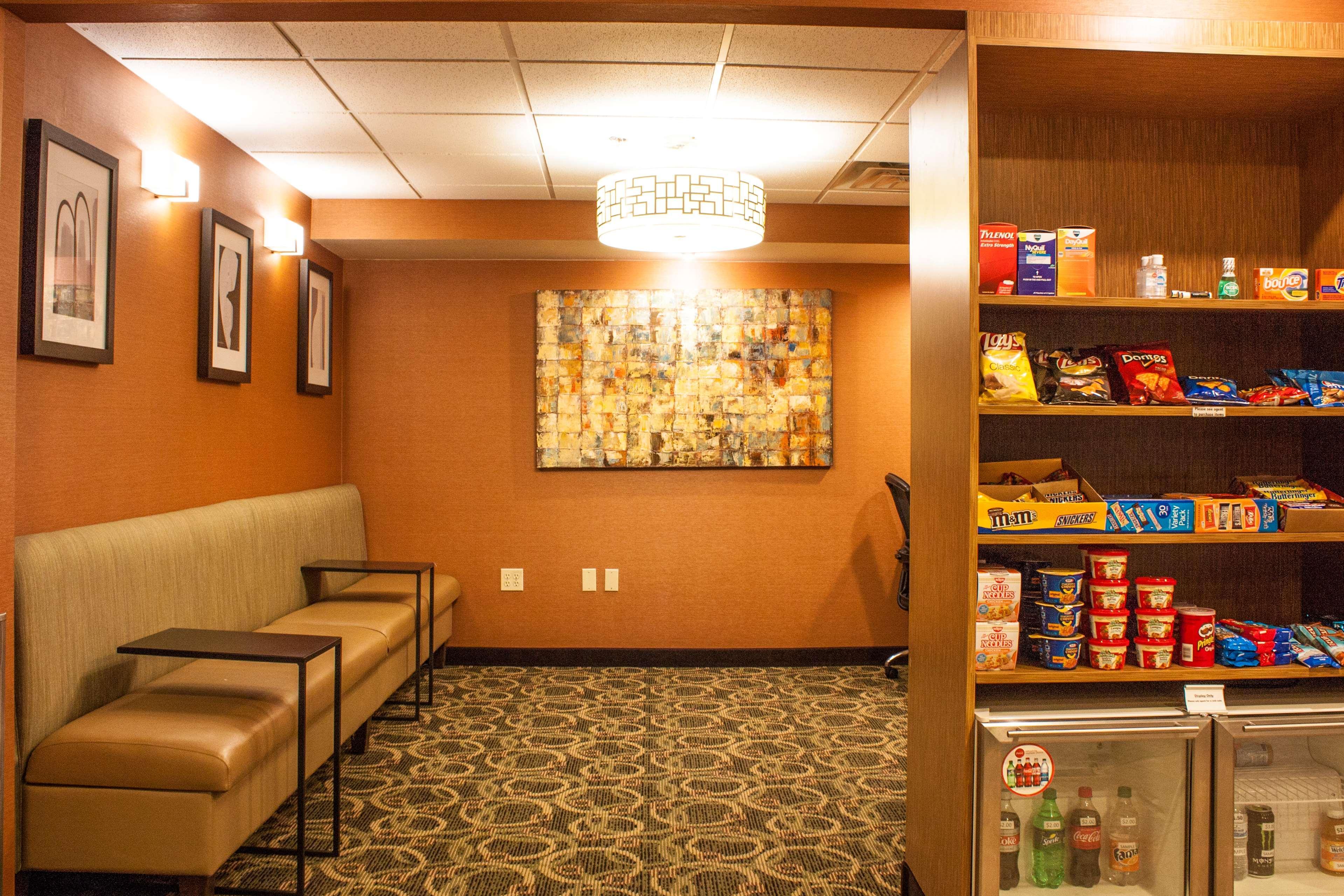Comfort Inn & Suites Copley Akron Ngoại thất bức ảnh