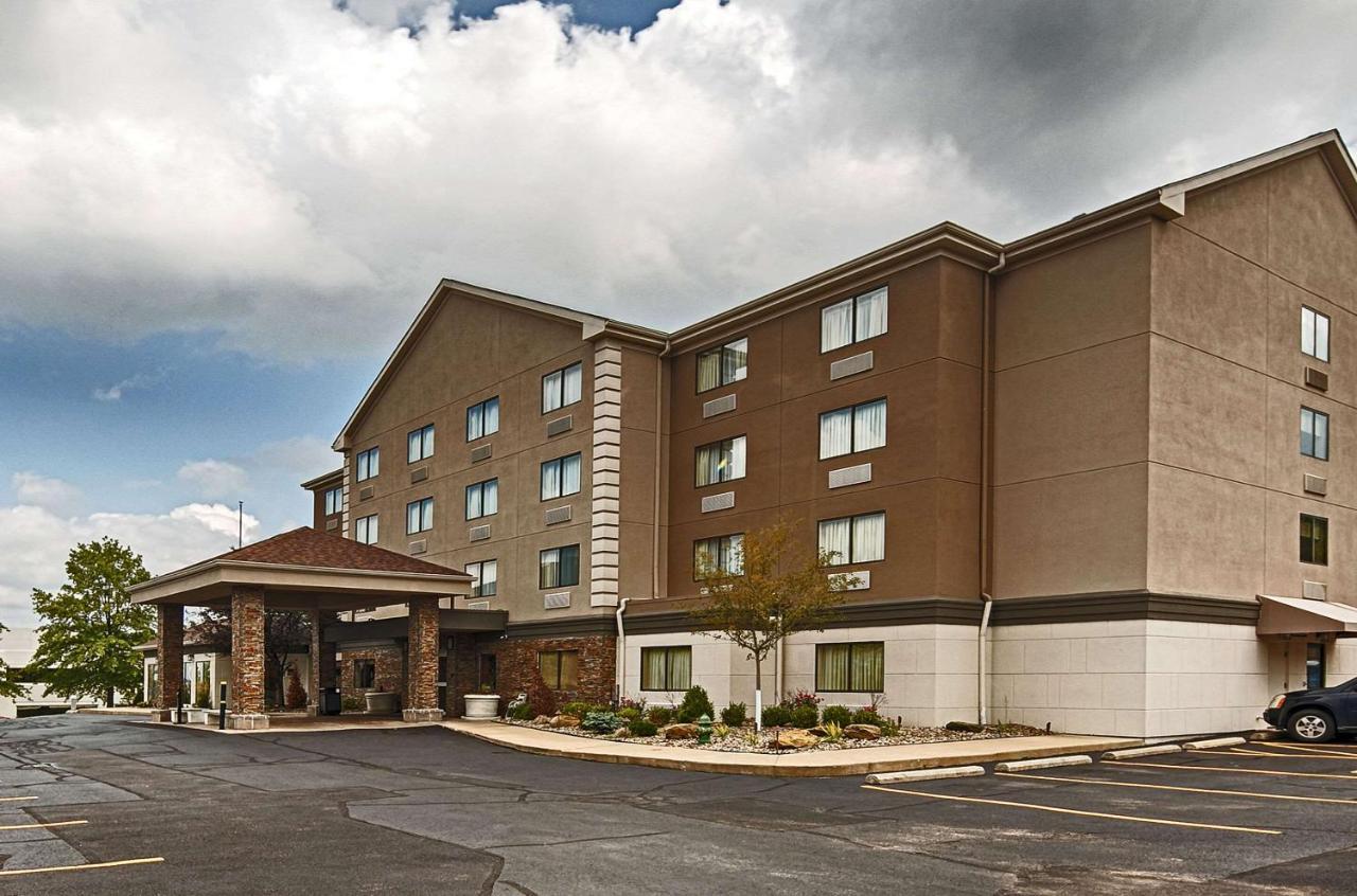 Comfort Inn & Suites Copley Akron Ngoại thất bức ảnh