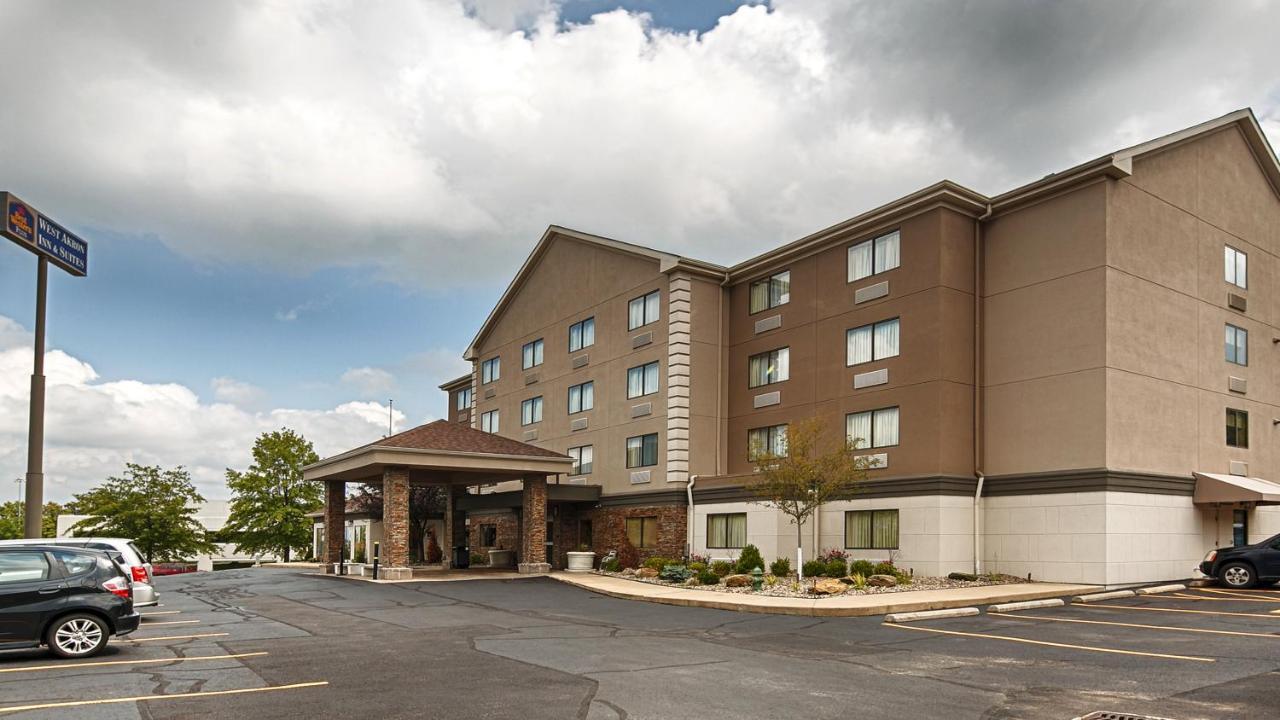 Comfort Inn & Suites Copley Akron Ngoại thất bức ảnh